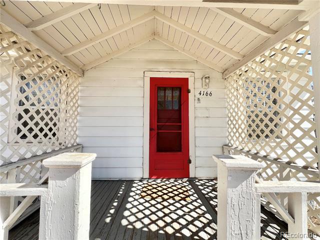 property at 4166 S Lincoln St