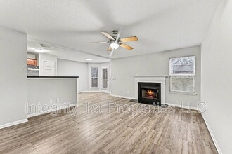 3622 NW 85 St in Kansas City, MO - Building Photo - Building Photo