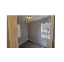 9220 Mansfield St in Detroit, MI - Building Photo - Building Photo