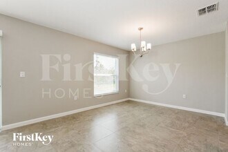 208 Southern Breeze Lp in Winter Haven, FL - Foto de edificio - Building Photo