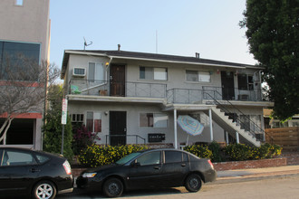 1344-1346 N Whitnall Hwy in Burbank, CA - Building Photo - Building Photo