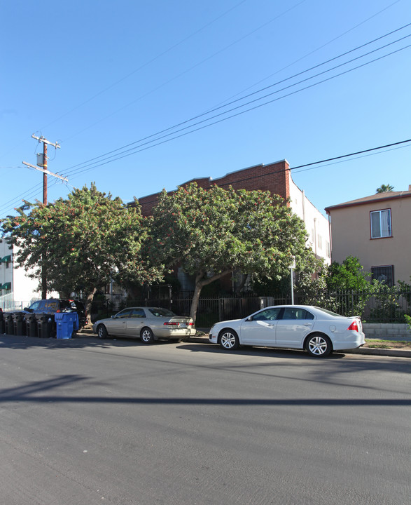 1162 N Kingsley Dr in Los Angeles, CA - Foto de edificio