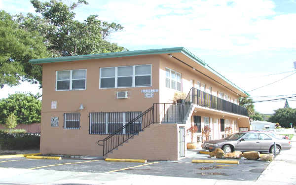 700 NW 15th Ave in Miami, FL - Building Photo - Building Photo