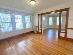 42 Madison St, Unit 1 in Somerville, MA - Building Photo - Building Photo
