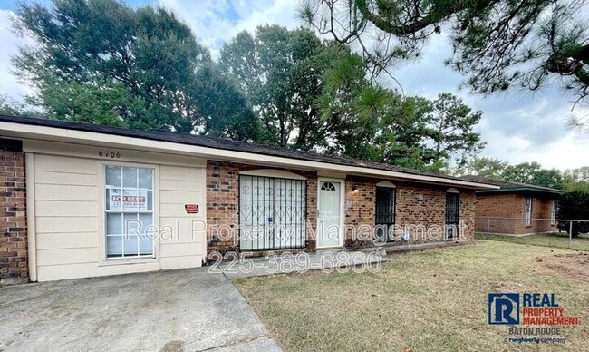 property at 6706 Oak Park Dr