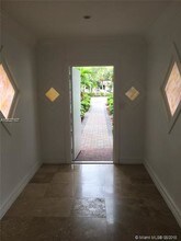 905 SE 2nd Ct-Unit -RW in Fort Lauderdale, FL - Building Photo - Building Photo