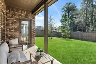 845 Spruce Pine Dr, Unit 5208 in Willis, TX - Building Photo - Building Photo