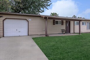 1029 N Lincoln St in Peru, IN - Building Photo