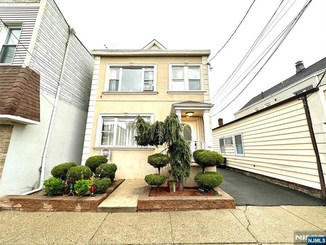 property at 140 Jewell St