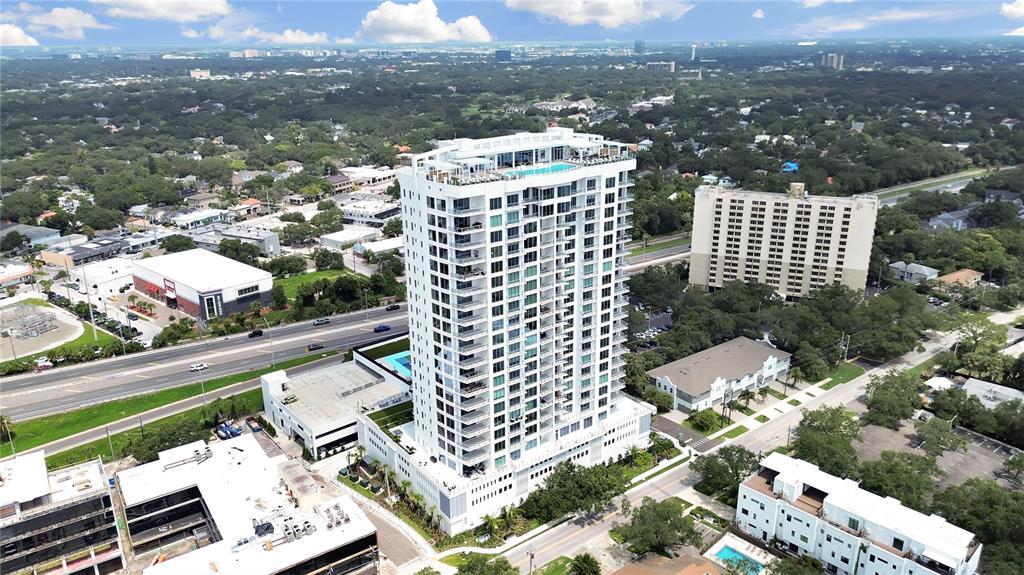 2910 W Barcelona St in Tampa, FL - Building Photo