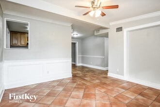 8013 Powell Dr in Orlando, FL - Building Photo - Building Photo