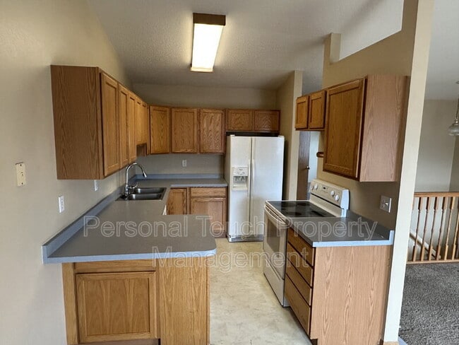 property at 2571 Amber Valley Ct