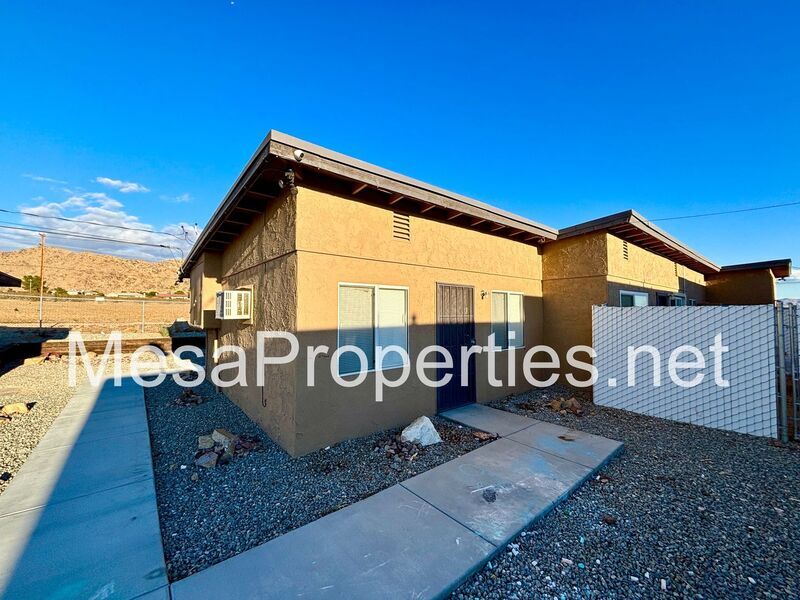 26650 Josma Rd in Apple Valley, CA - Building Photo