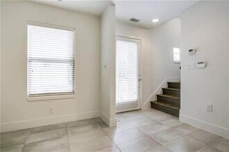 4303 Cole Ave in Dallas, TX - Building Photo - Building Photo