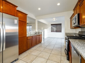 18667 Granite Peak Ct in Reno, NV - Building Photo - Building Photo