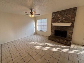 4524 Spinnaker Ct in Fort Worth, TX - Building Photo - Building Photo