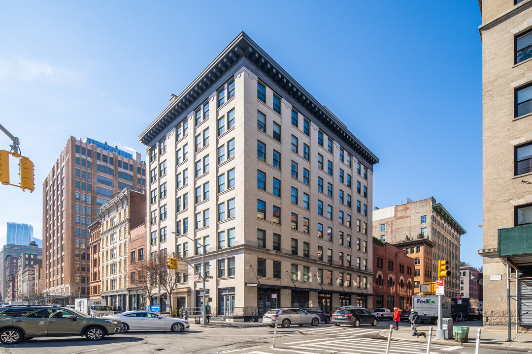 161 Hudson St in New York, NY - Building Photo