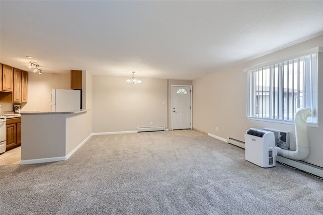 5402 Carr St in Arvada, CO - Building Photo - Building Photo