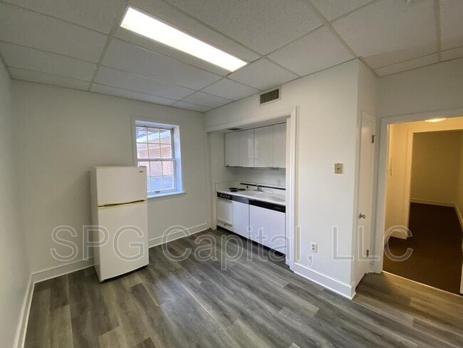 5 Center Square in Hanover, PA - Building Photo - Building Photo