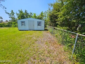 1402 Delaware Ave in Lynn Haven, FL - Building Photo - Building Photo