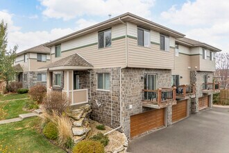 North Towne Homes in Windsor, WI - Building Photo - Building Photo