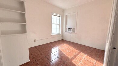 305 Taylor Ave in Daytona Beach, FL - Building Photo - Building Photo