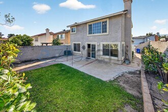 6637 Alberta Pl in Rancho Cucamonga, CA - Building Photo - Building Photo