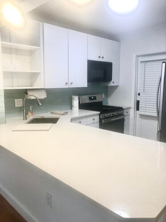 200 E Royal Palm Rd in Boca Raton, FL - Building Photo