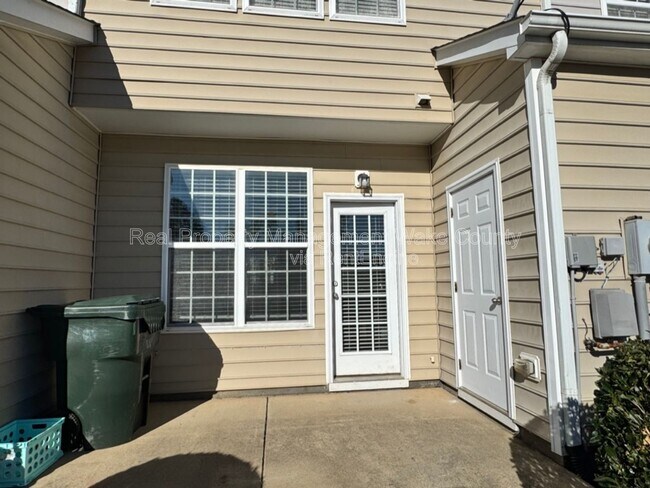 826 Cupola Dr in Raleigh, NC - Building Photo - Building Photo