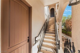 24 Via Vasari in Henderson, NV - Building Photo - Building Photo