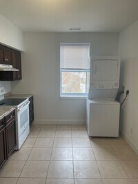 1847 Druid Hill Ave photo'