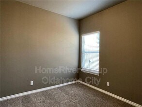 1003 SW 91st St in Oklahoma City, OK - Building Photo - Building Photo