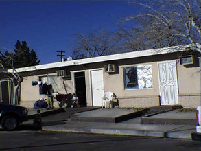 2317-2401 Sunrise Ave in Las Vegas, NV - Building Photo - Building Photo