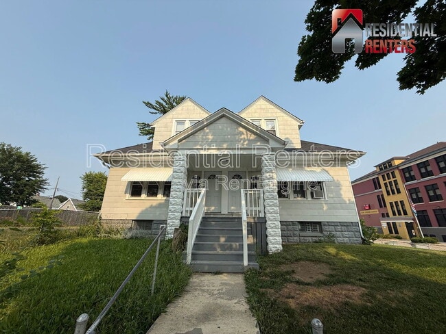 property at 3204 N 24th St