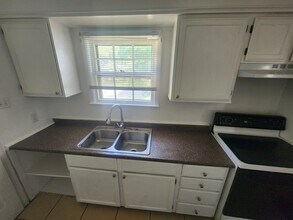 5928 Fontana St in Fairway, KS - Building Photo - Building Photo