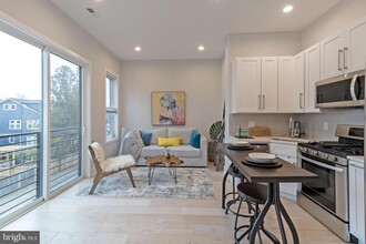 7129 Georgia Ave NW-Unit -5 in Washington, DC - Building Photo - Building Photo