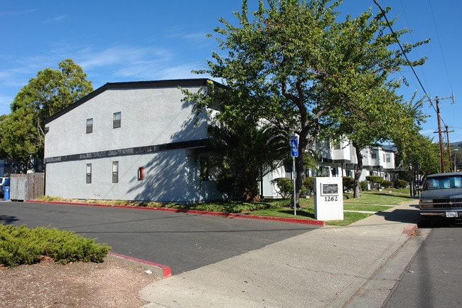 Murray Street Station Apartments in San Luis Obispo, CA - Building Photo - Building Photo