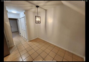 1157 Ocala Rd in Tallahassee, FL - Building Photo