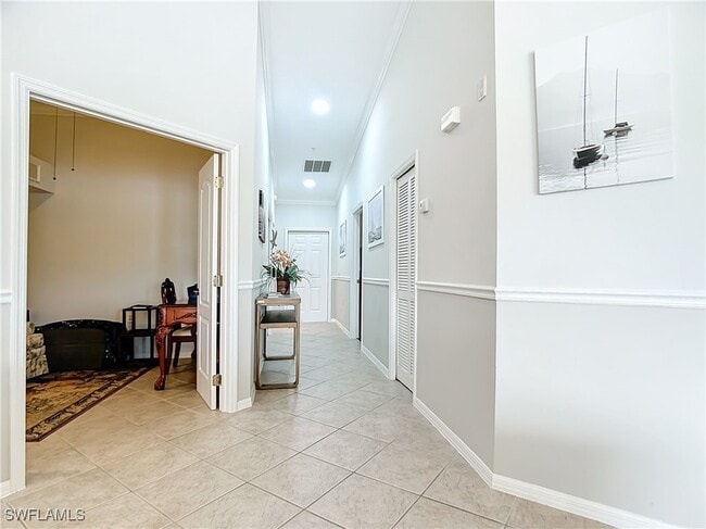 property at 10401 McArthur Palms Ln