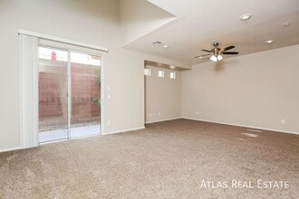 9263 Moonlight Nest Ln in Las Vegas, NV - Building Photo - Building Photo