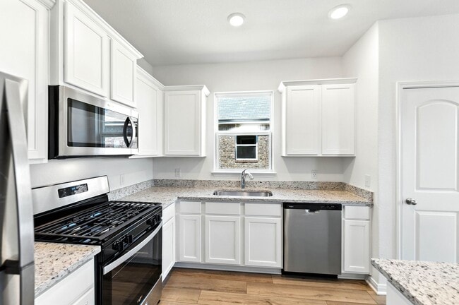 property at 1151 Amy Dr