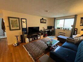 443 Washington St, Unit 404 in Boston, MA - Building Photo