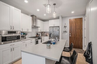 1735 Central St in Denver, CO - Building Photo - Building Photo