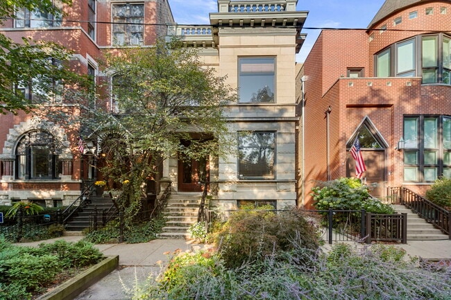 property at 2038 N Seminary Ave