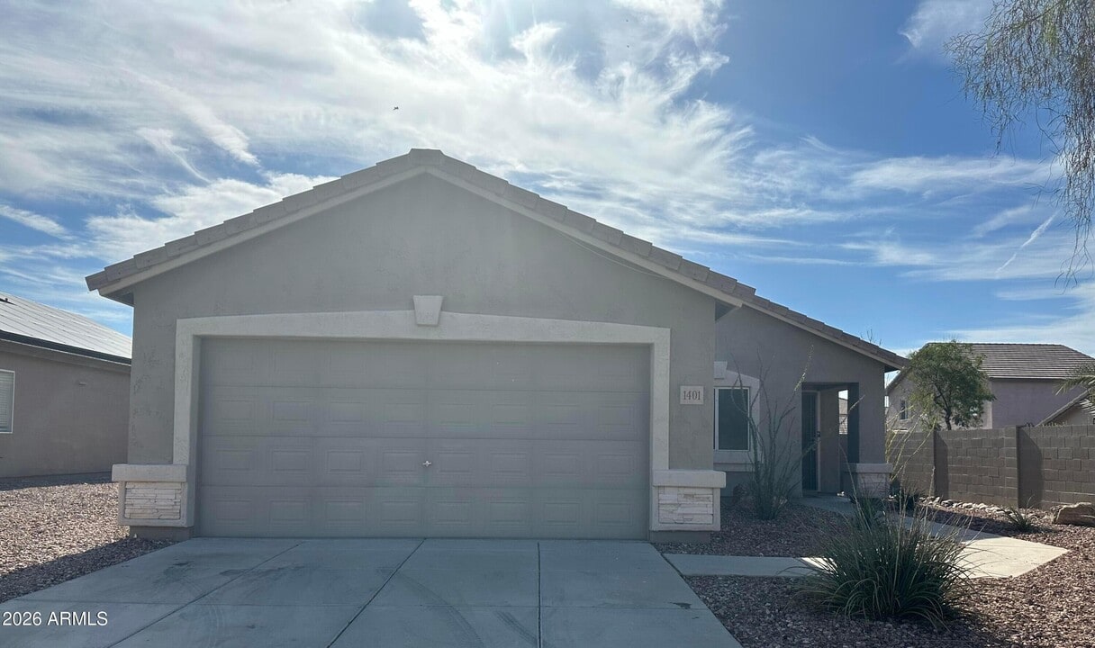 1401 S 228th Ln in Buckeye, AZ - Building Photo