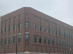 230 Central Ave N in Faribault, MN - Building Photo