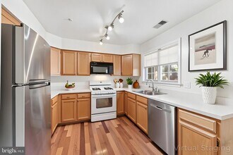 127 College Station Dr in Upper Marlboro, MD - Building Photo - Building Photo