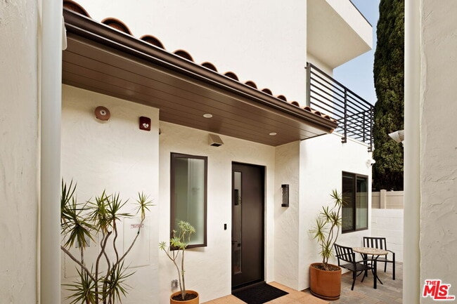 property at 2325 27th St