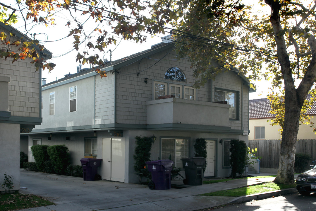 716 Belmont Ave in Long Beach, CA - Foto de edificio