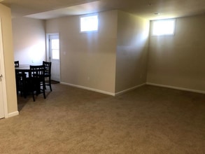 2610 Sir Michael Pl in Lanham, MD - Building Photo - Building Photo